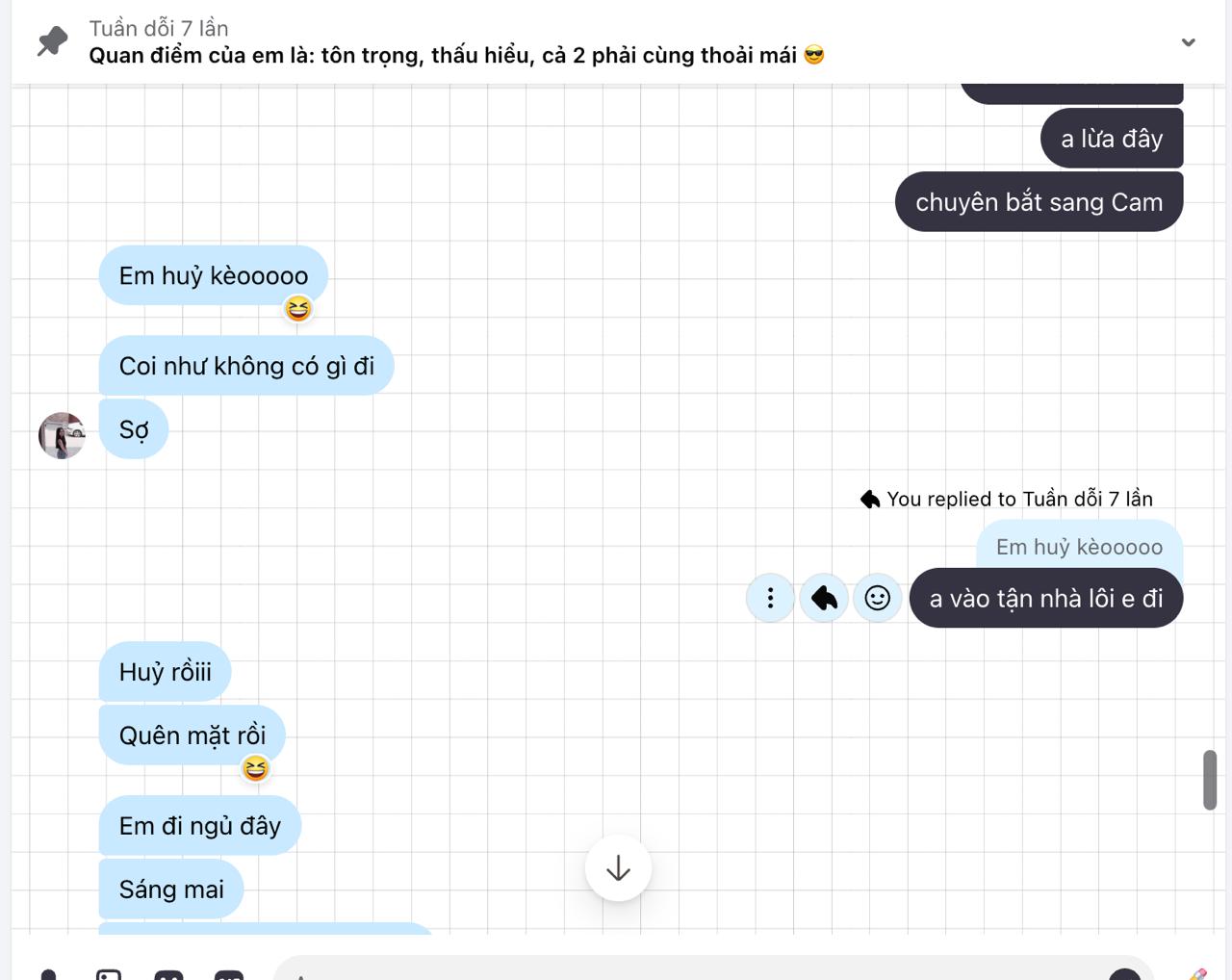 Cô gái hay sợ